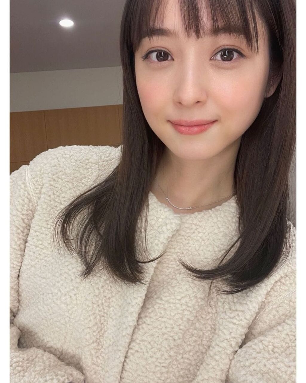 【芸能】佐々木希３５歳　美貌女優が本気の顔ドアップ
