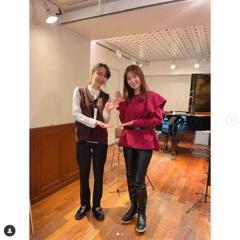Cocomi、ギター奏者との2ショット披露も批判殺到「いつもの脚長、小顔と違う」