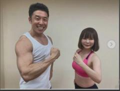 なかやまきんに君、スポブラ姿の中川翔子との２ショットに「このコラボ、強すぎる」