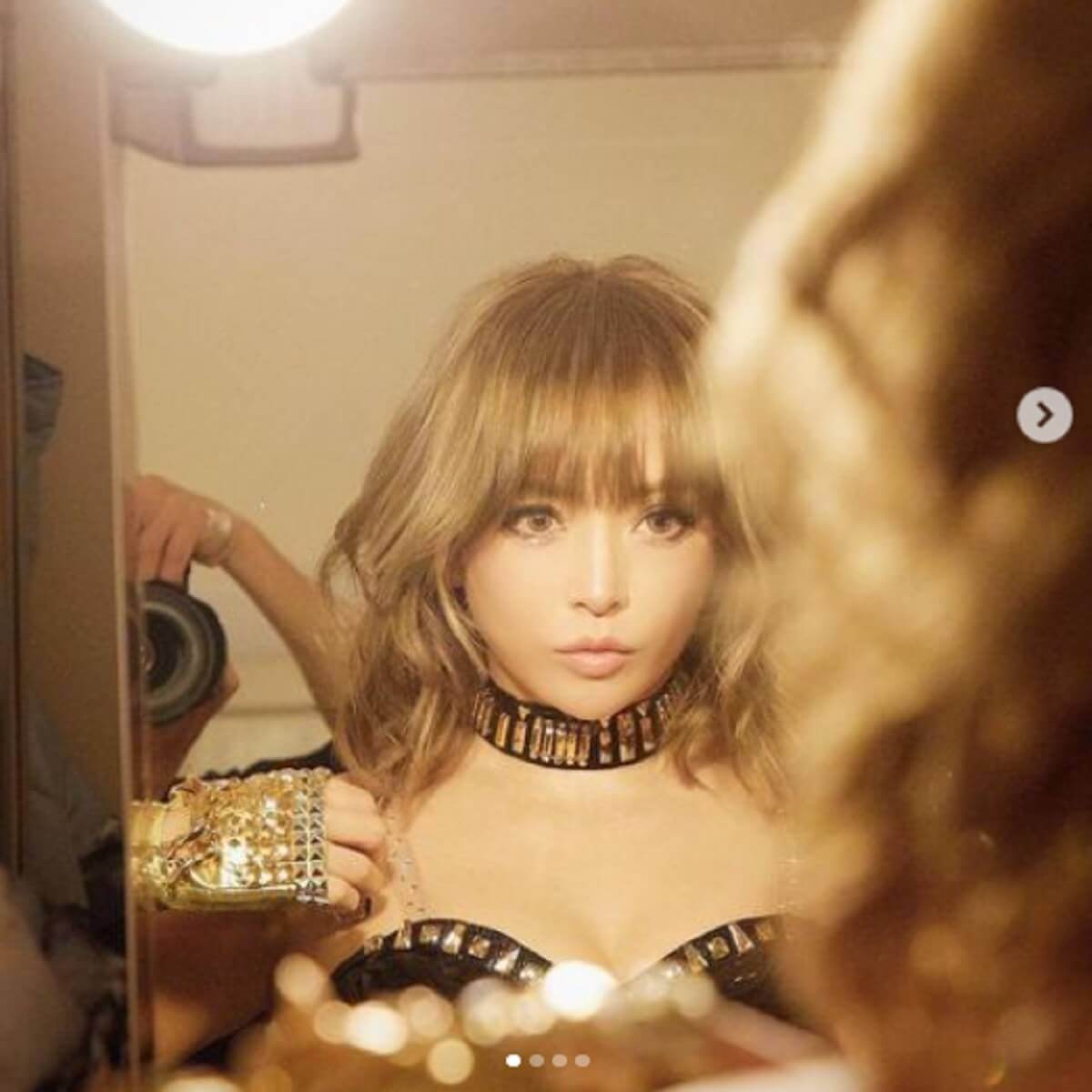【芸能】浜崎あゆみ(44)、キックボードで登場のリハ写真に反響