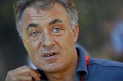 【愚行】元F1ドライバーのジャン・アレジ氏逮捕 親族の事務所を爆竹で破損