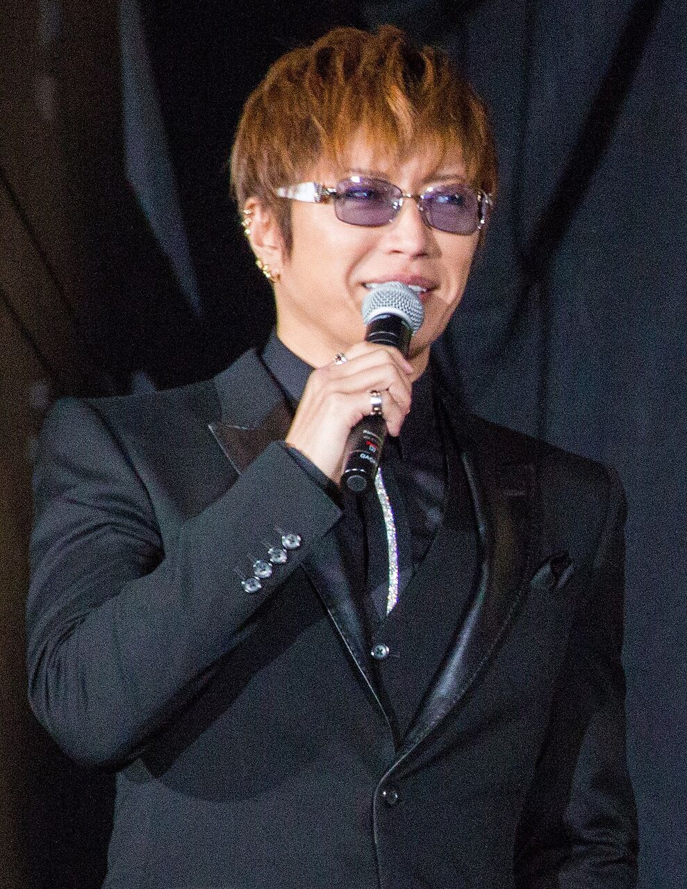 GACKT、女性DJのセクハラ被害に「『格好に問題が』と言うこと自体がおかしい」