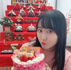 本田望結、ひな飾りとの写真を披露
