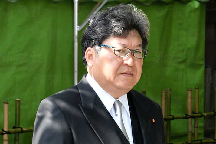自民・萩生田光一政調会長、献金欄に死亡社長の名前を「代表者」として誤記載　
