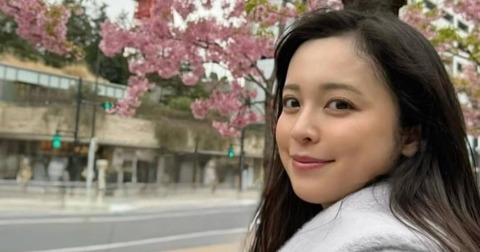 【芸能】久慈暁子（31）ふっくらお腹で花見満喫