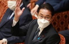 【結果】岸田首相が“鬼門”の「給付金」でまた醜態…追い詰められ「現金一括10万円」に方針転換