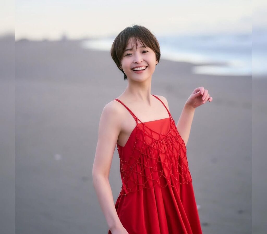【芸能】渡邊渚さん（28）シースルー姿！脇チラリ