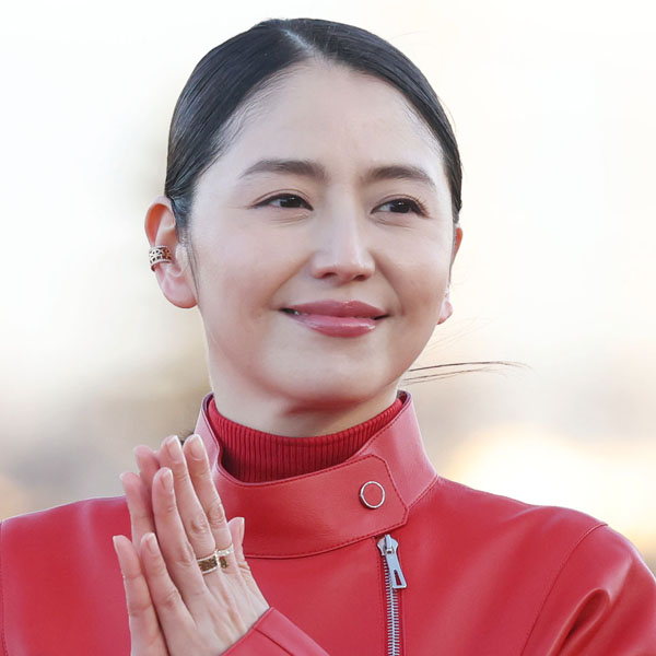 【芸能】長澤まさみ（38）が長期休養へ、主演映画の撮影を1年延ばして選んだ電撃婚