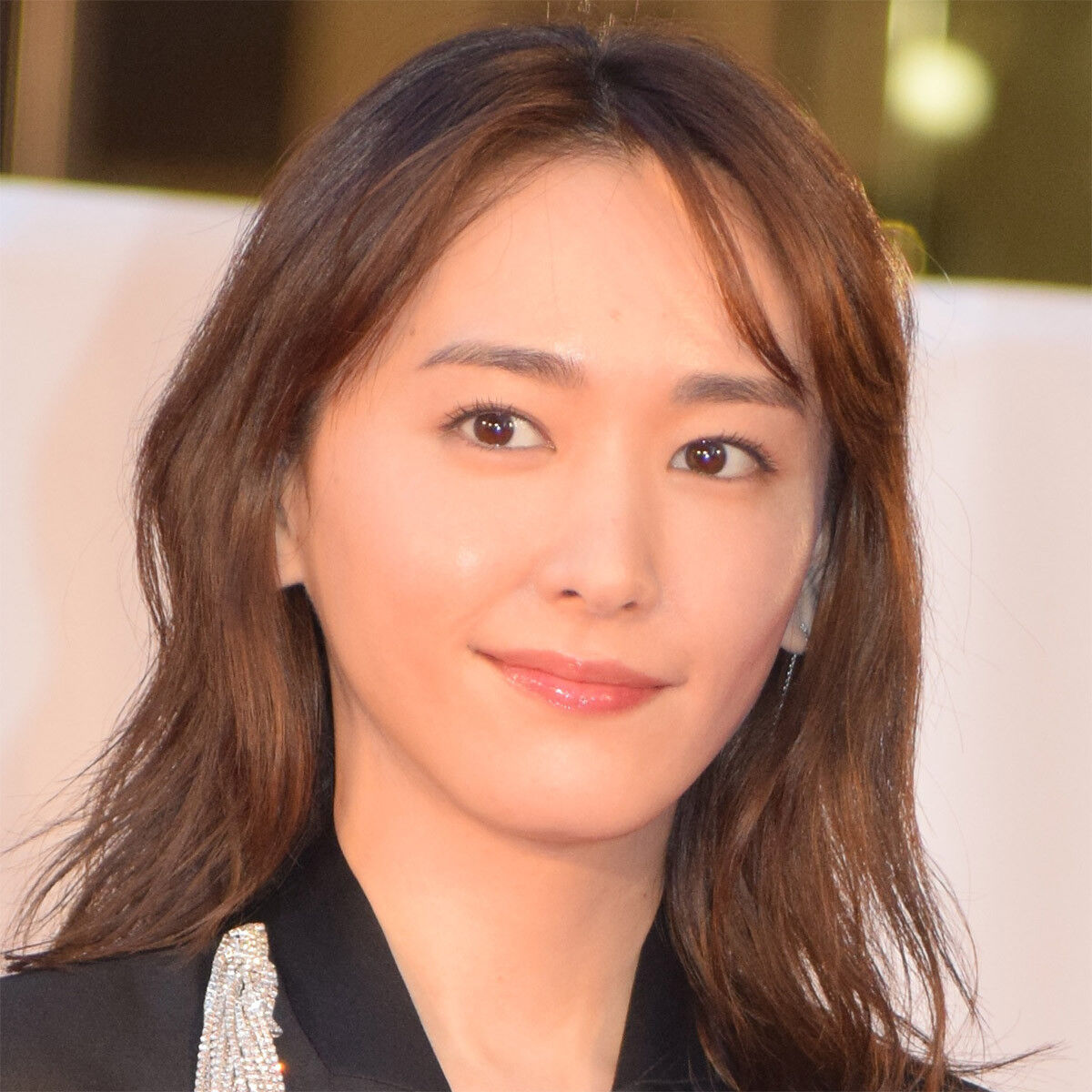 【芸能】新垣結衣、相次ぐCM卒業で動き出す“夫婦で隠居”説