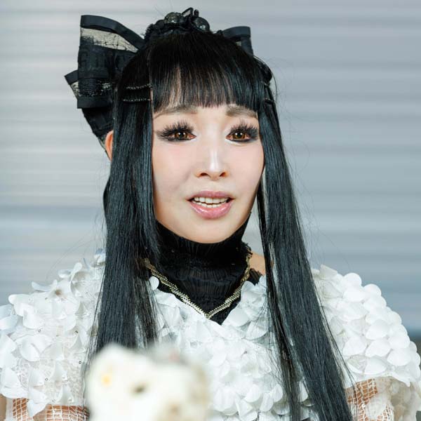 【芸能】プリンセス天功　国内6カ所に“埋蔵金”誰でも掘ってOK　ナゼ巨額の資産が？
