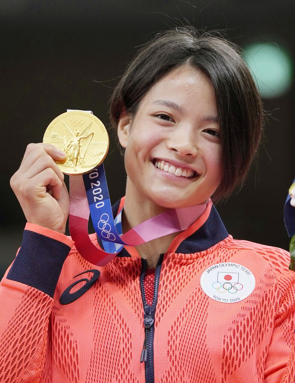 【柔道】阿部詩（25）新年挨拶は真っ赤なキャミソール姿