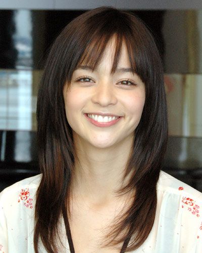 【芸能】加藤ローサ（39）夏の終わりにプールで