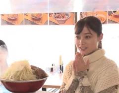 【橋本環奈】「多いときは週4」のラーメン好き