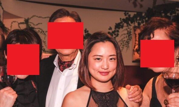 紀子さま弟・川嶋舟氏の新妻に超セクシーなパーティ写真　