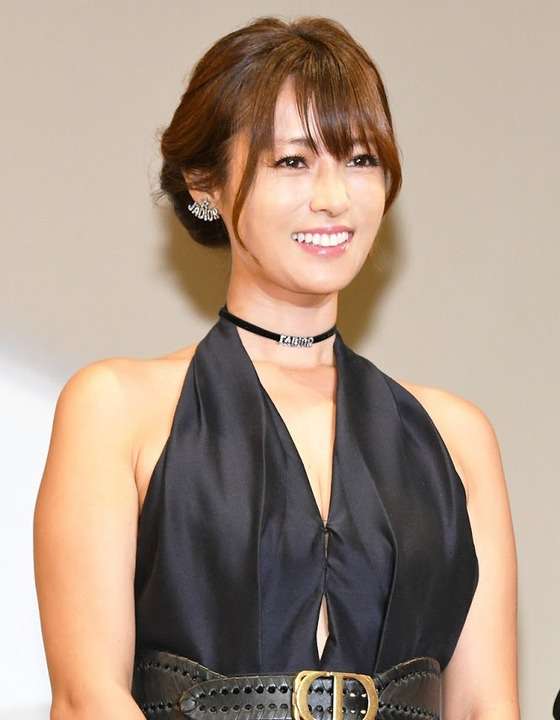 【悲報】深田恭子フラれちゃった？