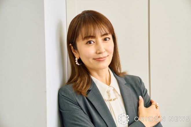 【芸能】45歳・矢田亜希子、セーラー服姿に反響