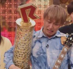 【Ｒ－１】お見送り芸人しんいち優勝 ファイナルステージで３票獲得しＺＡＺＹを逆転