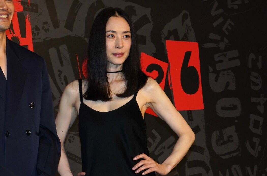 【映画】深津絵里（52）の最新姿に衝撃広がる