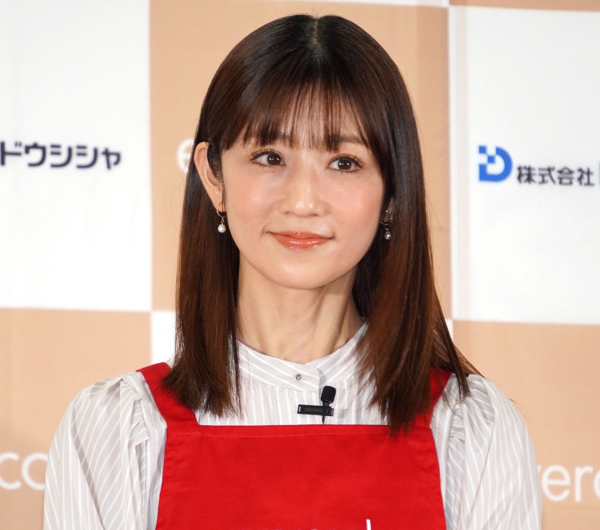 【芸能】3児の母・小倉優子(40)、制服姿の写真を公開。