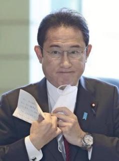 【虚構】内閣支持率６ポイント上昇の６２％、新規入国停止「評価」８９％…読売世論調査
