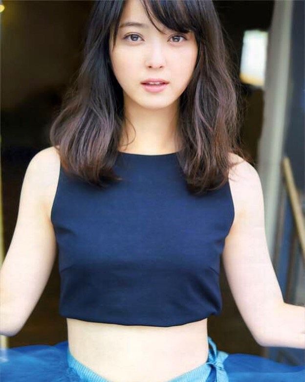 【芸能】佐々木希、ランチにまさかの“二郎系ラーメン”　