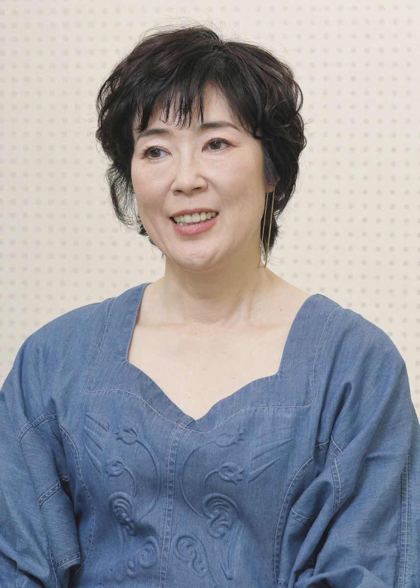 【芸能】寺島しのぶ（51）ナース姿のオフショット公開　