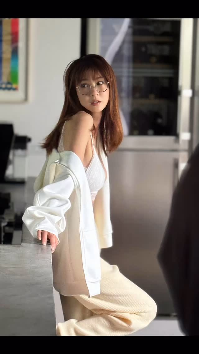 【芸能】ほしのあき　47歳の水着姿を公開