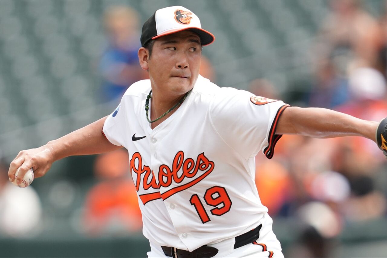 菅野智之、シーズン10勝達成！日本人ルーキー投手の快挙を振り返る