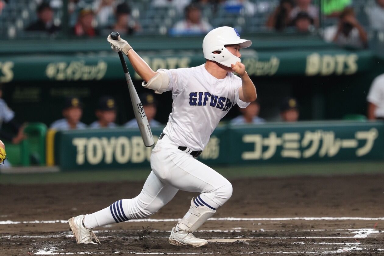 【甲子園】岐阜商・横山温大：左手ハンデで4試合連続安打！
