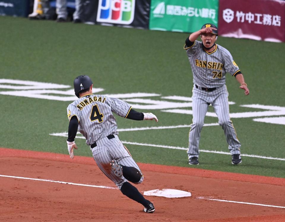阪神が延長10回で劇的勝利！ 熊谷のタイムリーでヤクルトに勝ち越し
