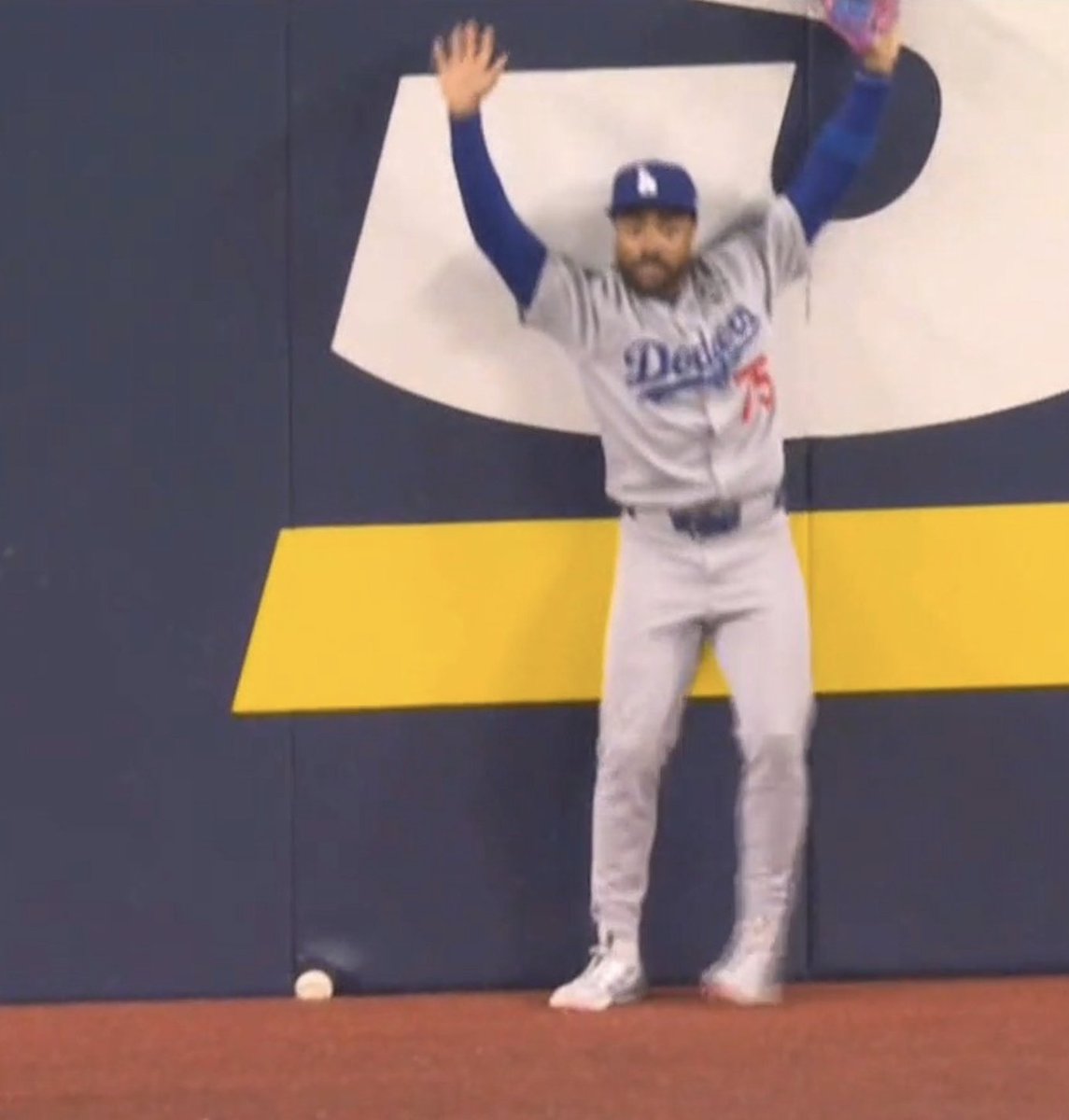 ドジャース逆転劇で第7戦へ！　山本由伸  神すぎｗｗｗ
