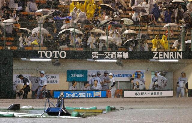 ソフトバンクとロッテの試合が降雨コールドで引き分けｗｗｗ