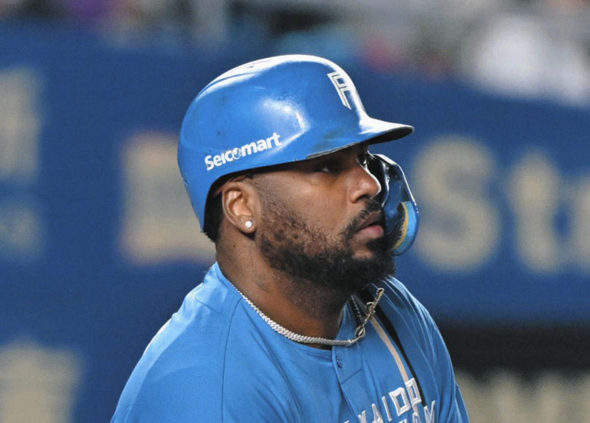 日本ハムの4連勝！水谷先頭打者弾とレイエスの大活躍