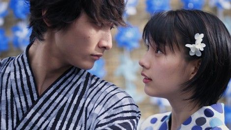 能年玲奈 濃いメイクで大人の一面も披露 ワクワクが止まらない モデルプレス