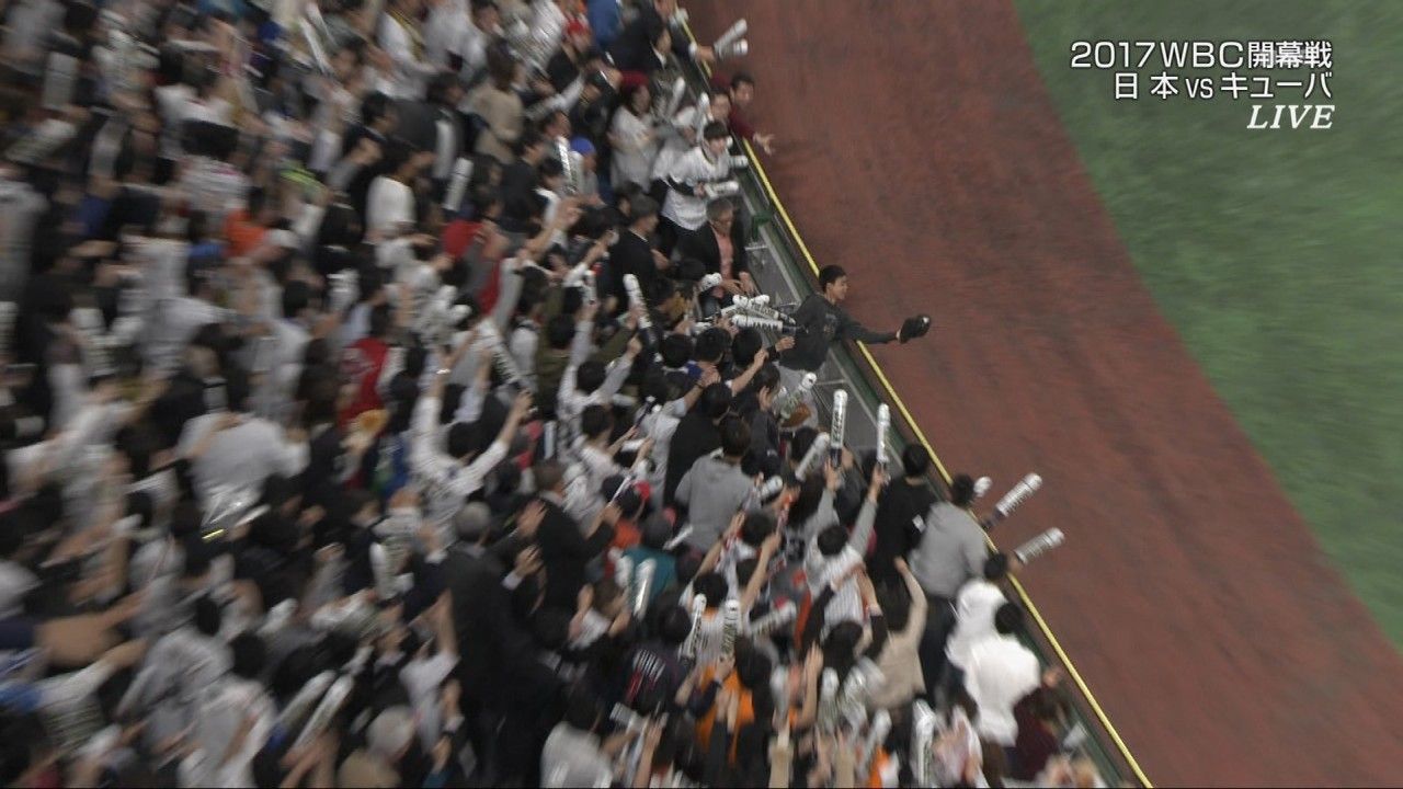 山田哲人のホームランをキャッチした子供が悲惨すぎるw つじけんの考察ブログ