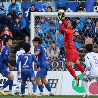 秋田市長の反発！Jリーグのスタジアム規定は本当に時代遅れなのか？