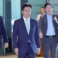 加藤財務相就任！小泉陣営が描く保守路線の未来とは