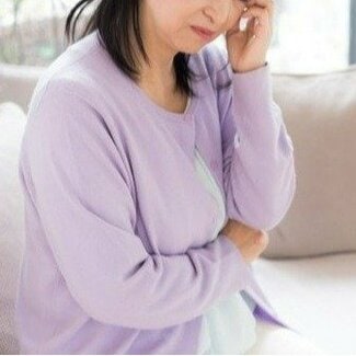 陰謀論に翻弄された家族: 一人の息子の絶望と希望