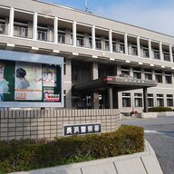 住宅街でクマが現れた！事件の真相と安全対策