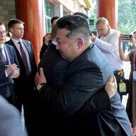 金正恩氏、スイスの高級腕時計を身に着けて訪中！その真意とは？