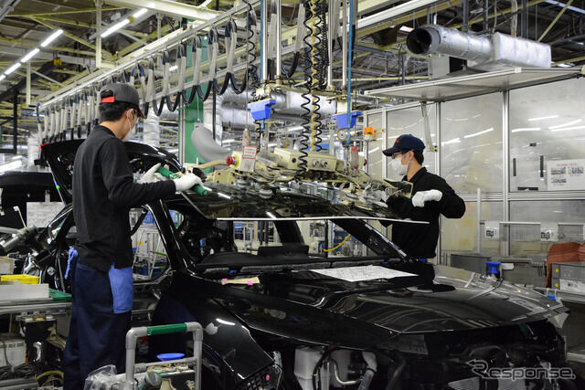 2025年春闘で見える自動車業界の休日増加と人材獲得戦略