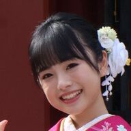 17歳のユーチューバーが語る石破首相の商品券問題と未来の政治