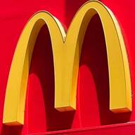 ハッピーセットの裏側：元マック店員が語る景品問題とその真実