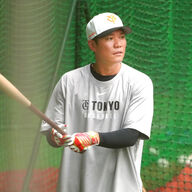 坂本勇人、緊急昇格！岡本の不在で巨人の精神的支柱となれるか