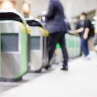 迷惑行為をなくすために：出禁制度の是非を考える