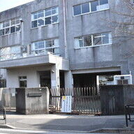 名門国立小学校のいじめ問題：担任教師の対応が影響する未来