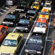 3日で取れるタクシー免許の真実とは？専門家が語る危険性