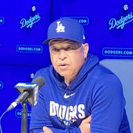 佐々木朗希の苦悩とロバーツ監督の激励