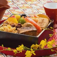 500円で楽しむおせち料理！物価高でも家族の笑顔をサポート