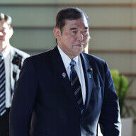 石破首相、夜の会食自粛の真相を探る